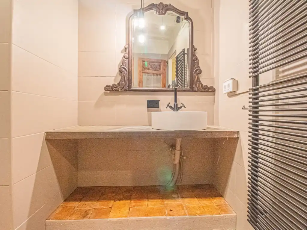 Bathroom of Houses for sale in Castelló d'Empúries