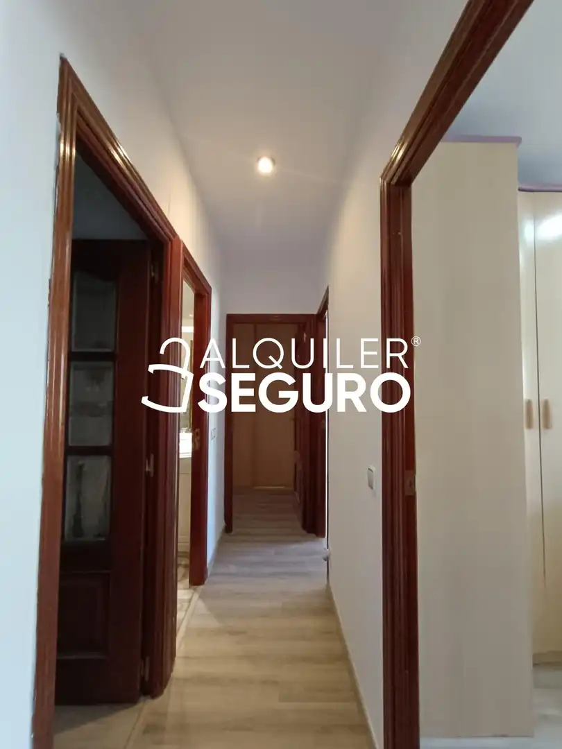 Flat for rent in Parla  with Air Conditioner, Heating and Furnished