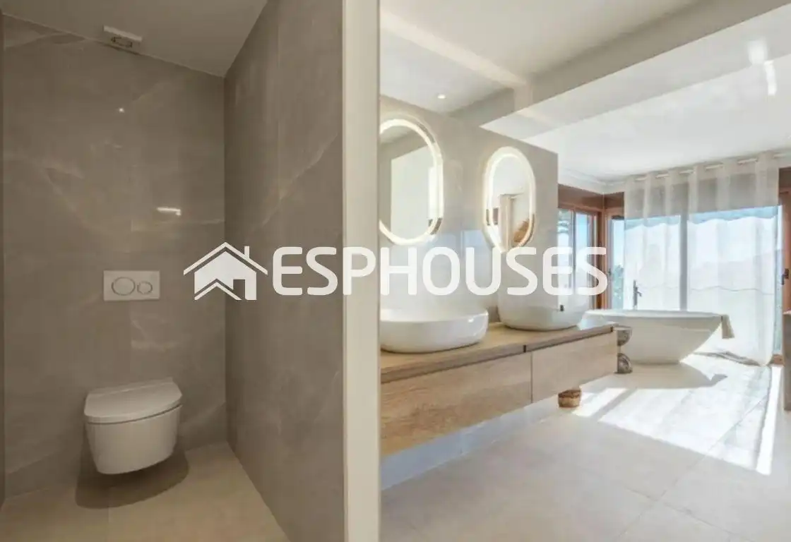Badezimmer von Haus oder Chalet zum Verkauf in Altea mit Klimaanlage, Schwimmbad und Haustechnik
