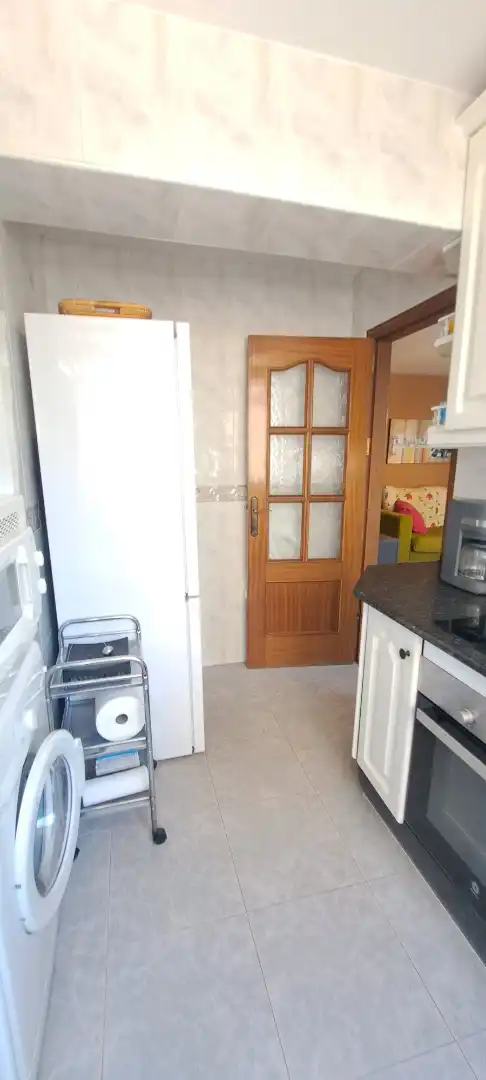 Piso de alquiler en Marbella con Calefacción, Terraza y Amueblado