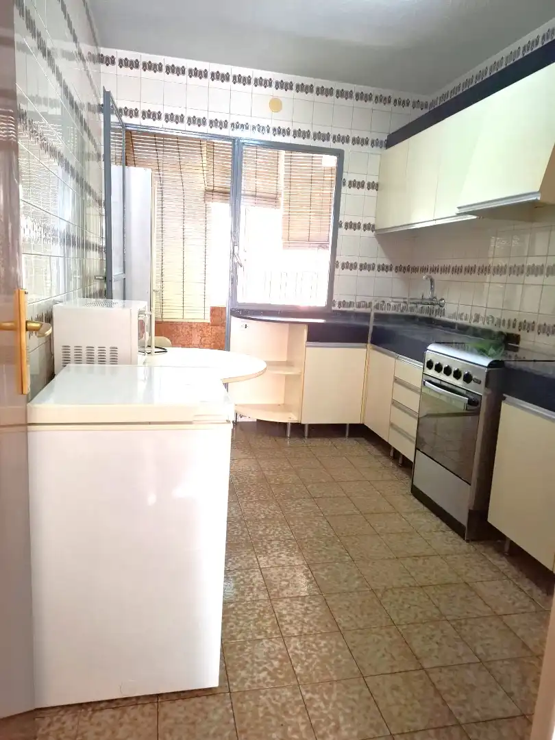 Cocina de Piso de alquiler en Murcia con Amueblado, Horno y Lavadora