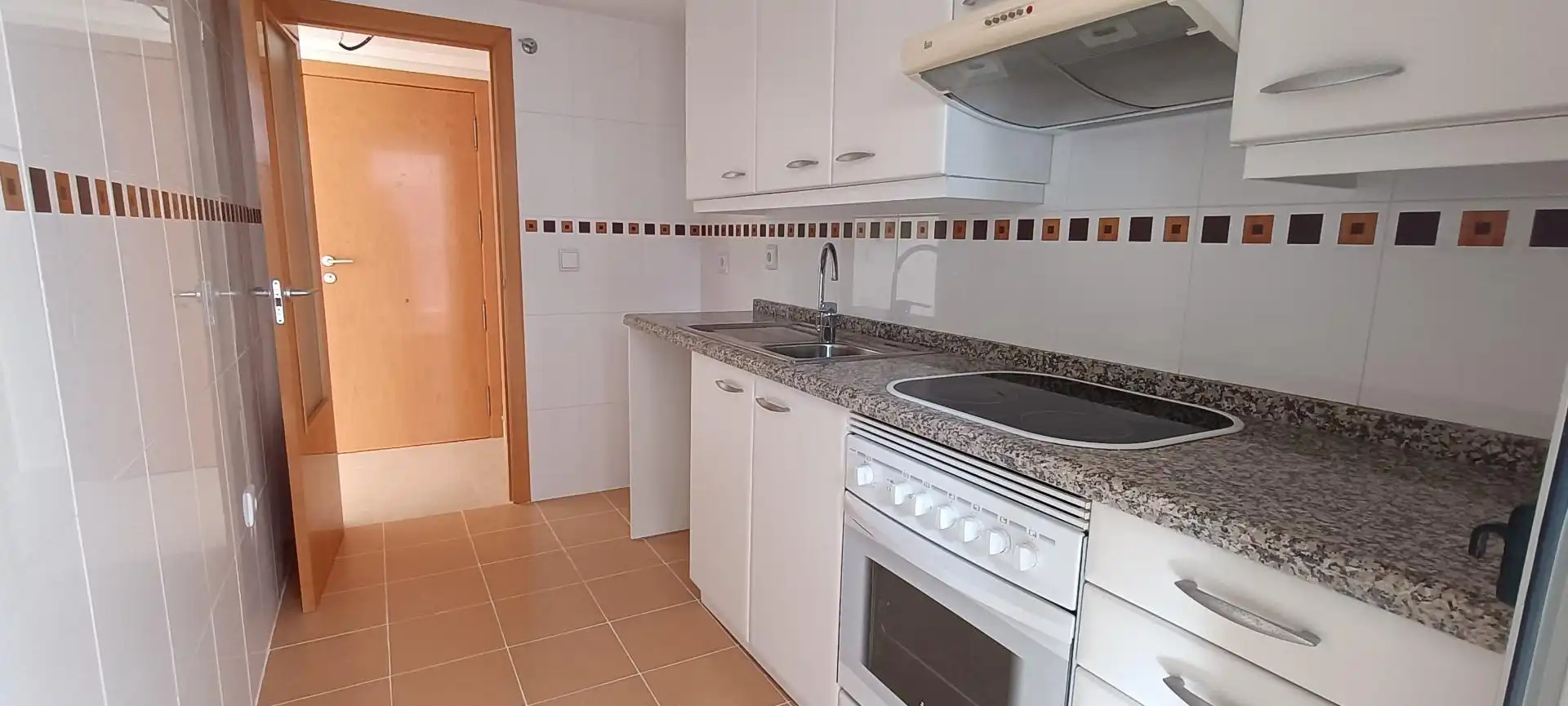 Apartament amb piscina en venda a Avinguda Mestral, imagen 10