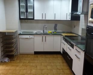 Kitchen of Flat to rent in Tres Cantos  with Terrace