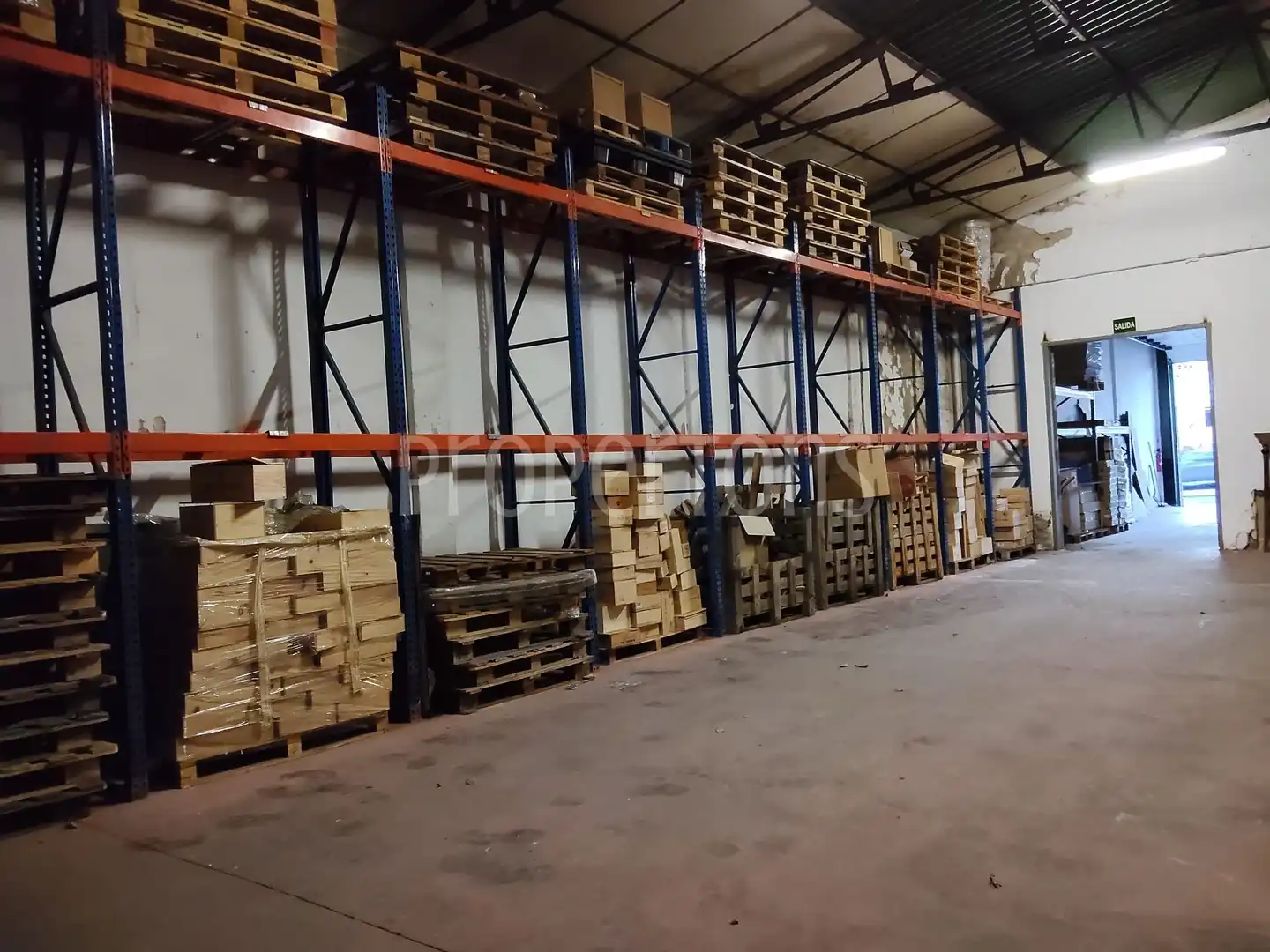 Fabrikhallen zur Miete in N/A, Betoño