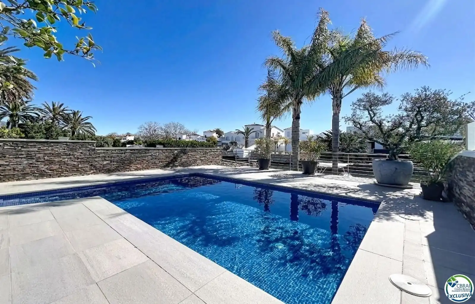 Casa amb piscina en venda a LLOBREGAT, imagen 2