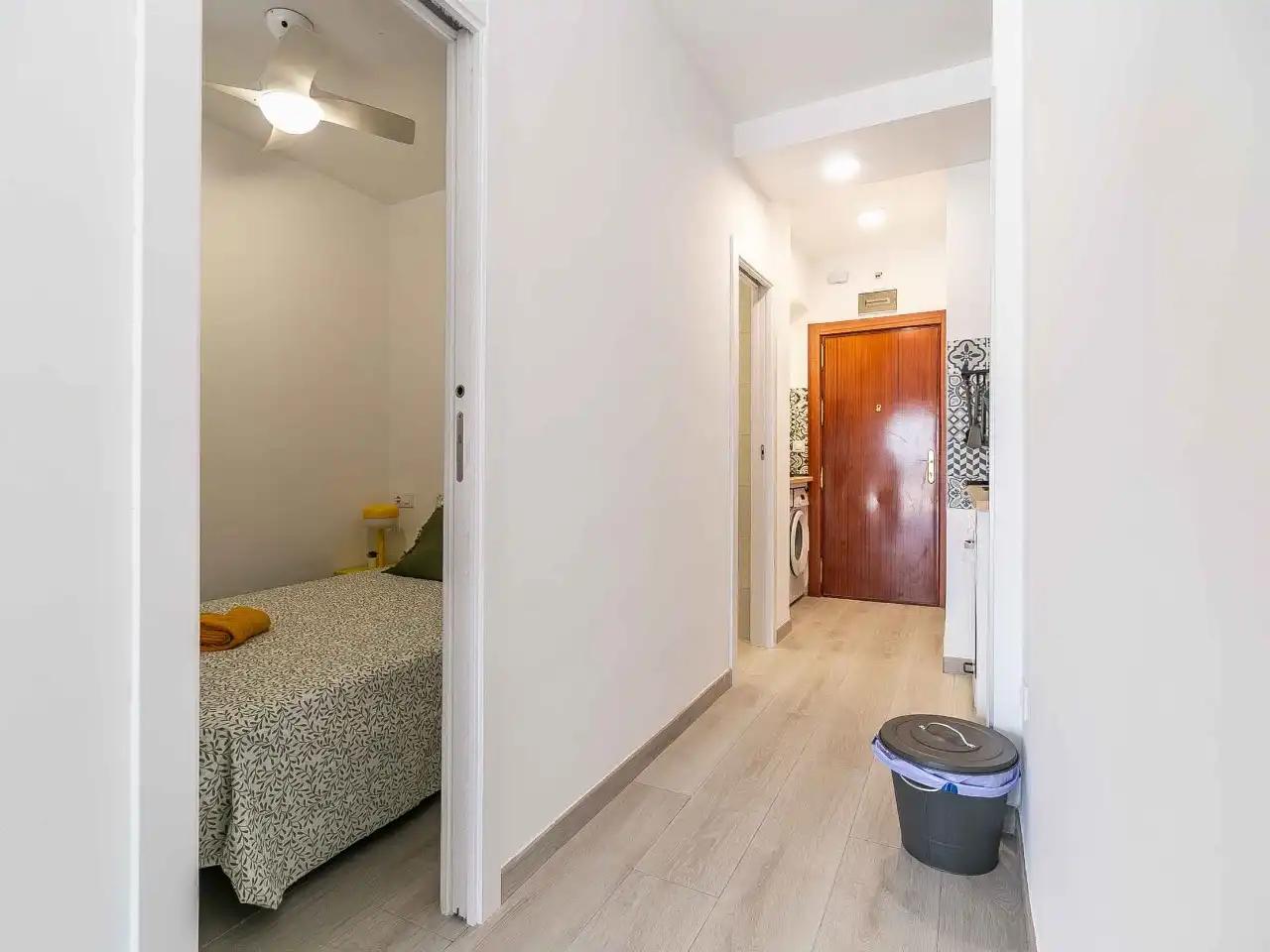 Habitación de Piso de alquiler en Torremolinos con Aire acondicionado y Balcón