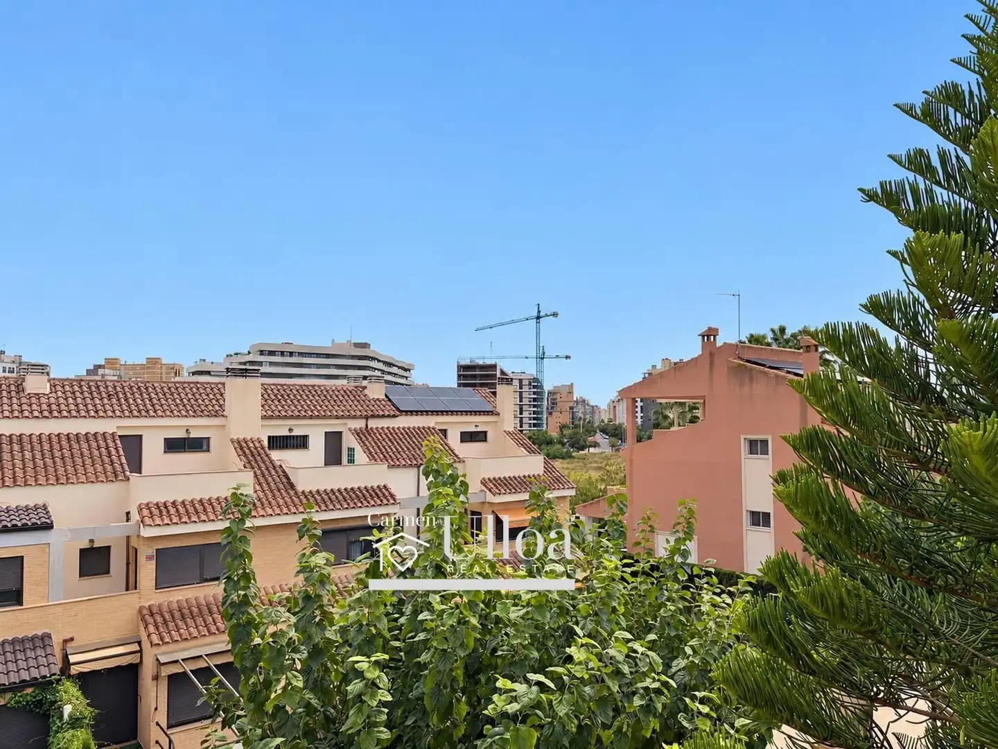 Vista exterior de Casa o chalet en venta en Alicante / Alacant con Aire acondicionado, Calefacción y Jardín privado