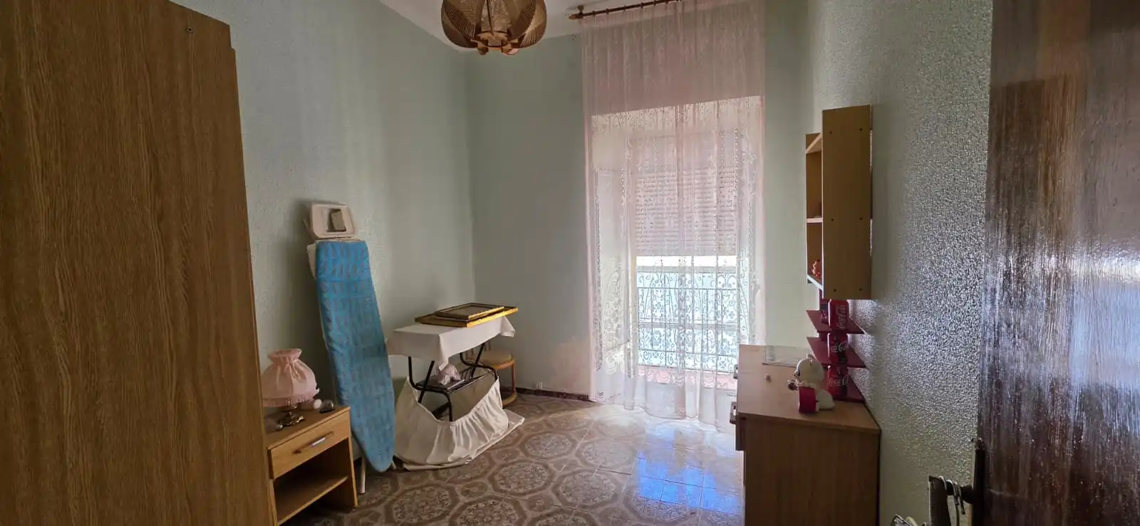 Dormitori de Casa o xalet en venda en Linares amb Terrassa, Traster i Forn