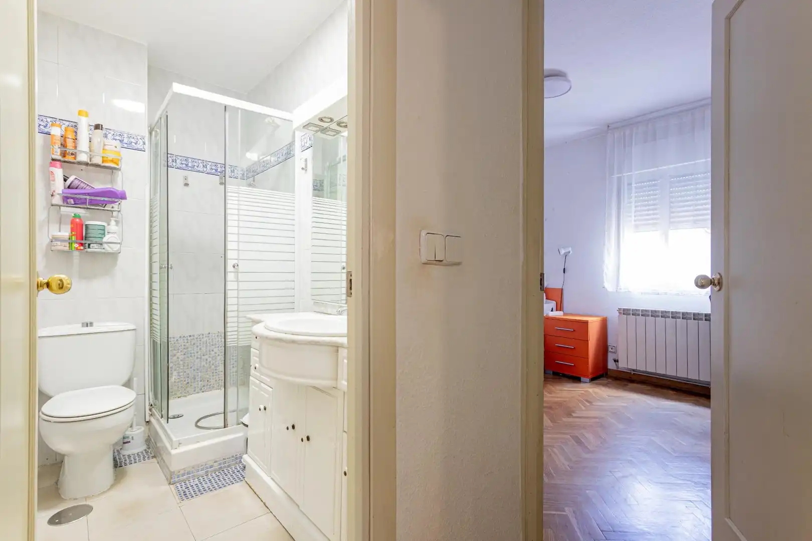 Badezimmer von Wohnung zum Verkauf in Getafe mit Heizung