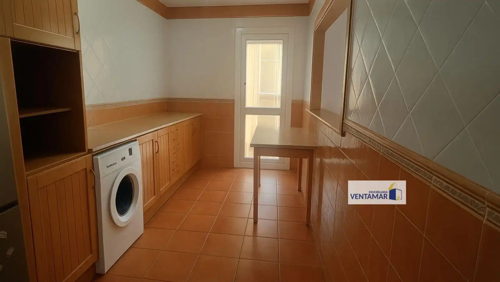 Cocina de Casa adosada en venta en Castellar de la Frontera con Jardín privado, Trastero y Balcón