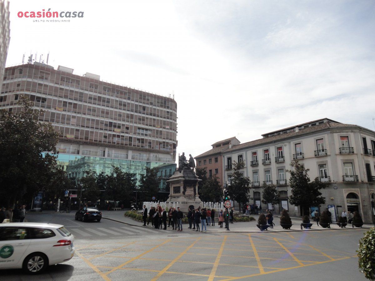 Vista exterior de Pis en venda en  Granada Capital amb Aire condicionat, Calefacció i Traster