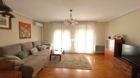 Foto 4 de Casa adosada en venda a Avda. de Burgos, El Arco, Logroño