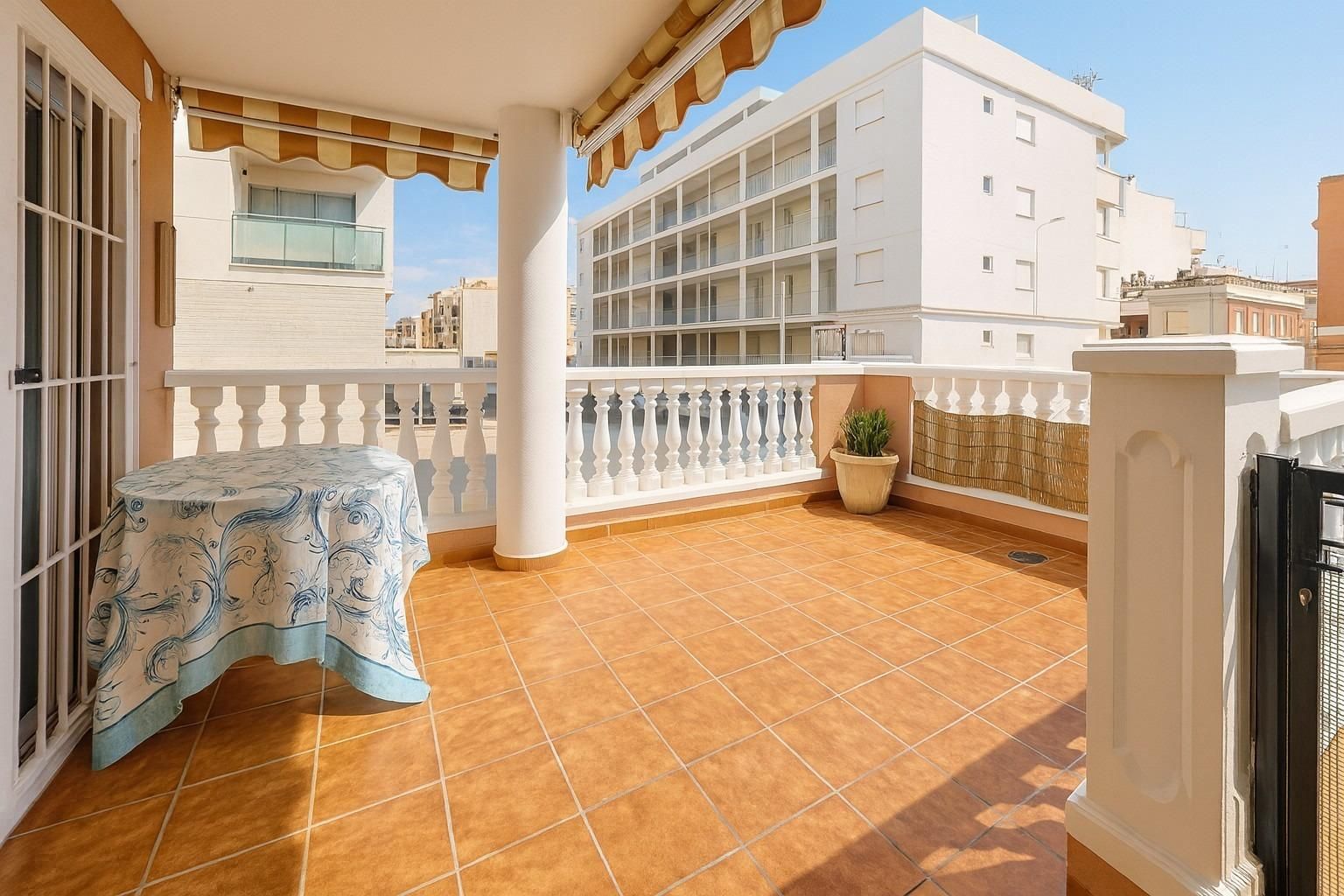 Terrassa de Apartament en venda en Moncofa amb Terrassa i Piscina comunitària