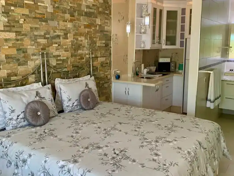 Dormitori de Pis en venda en Benalmádena amb Aire condicionat, Terrassa i Piscina