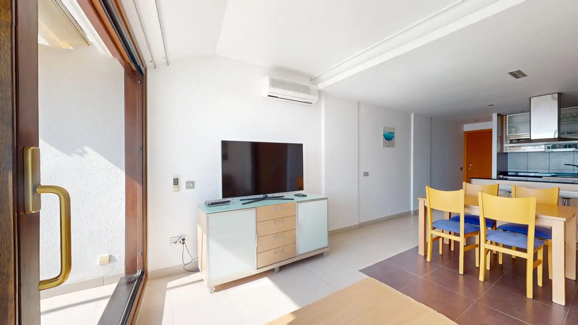 Sala de estar de Ático en venta en Cambrils con Aire acondicionado, Calefacción y Terraza