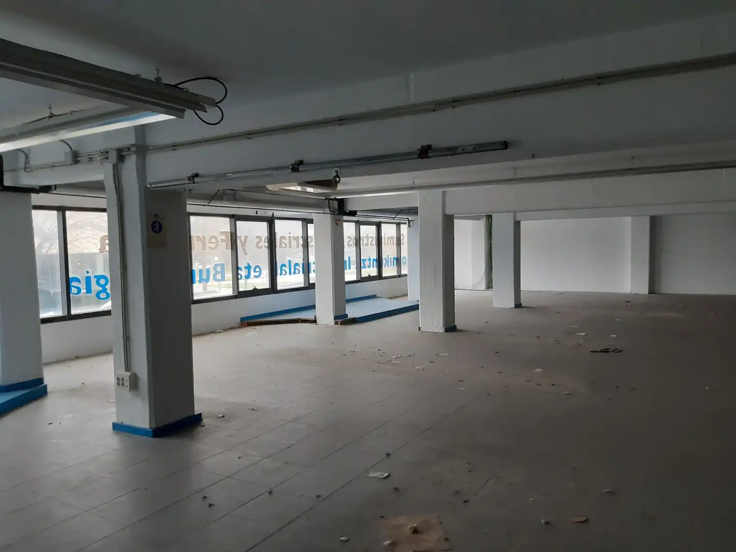 Nau industrial en venda en Donostia - San Sebastián 