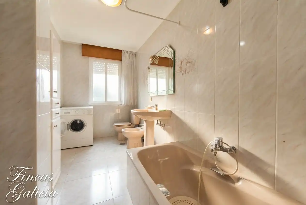 House with terrace for sale in Castrelo do Val, imagen 8