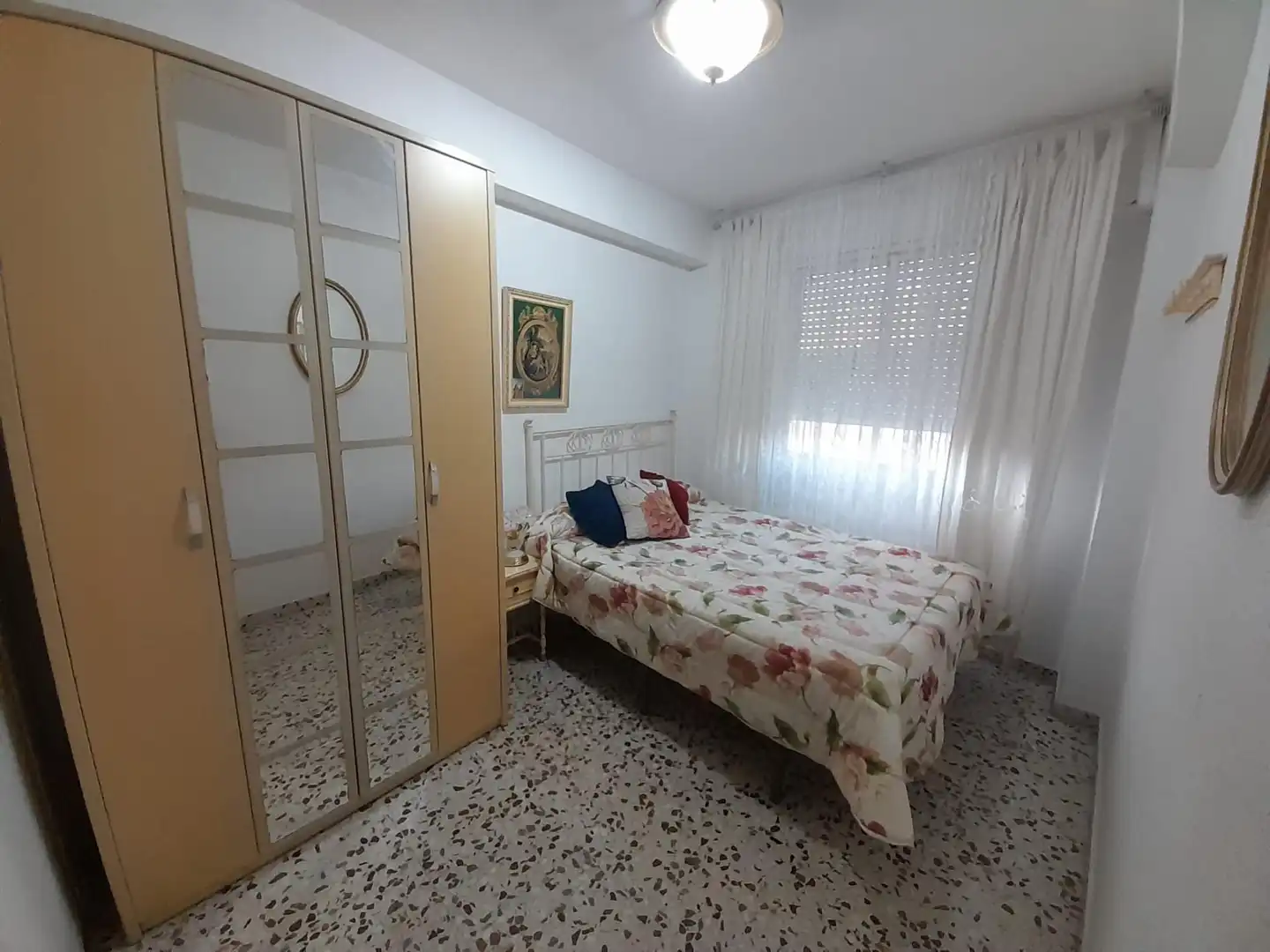Dormitori de Apartament en venda en Totana amb Traster, Moblat i Balcó