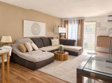 Casa bifamiliare con piscina in vendita a Santangelo