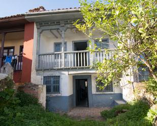 Vista exterior de Casa o xalet en venda en Llanes