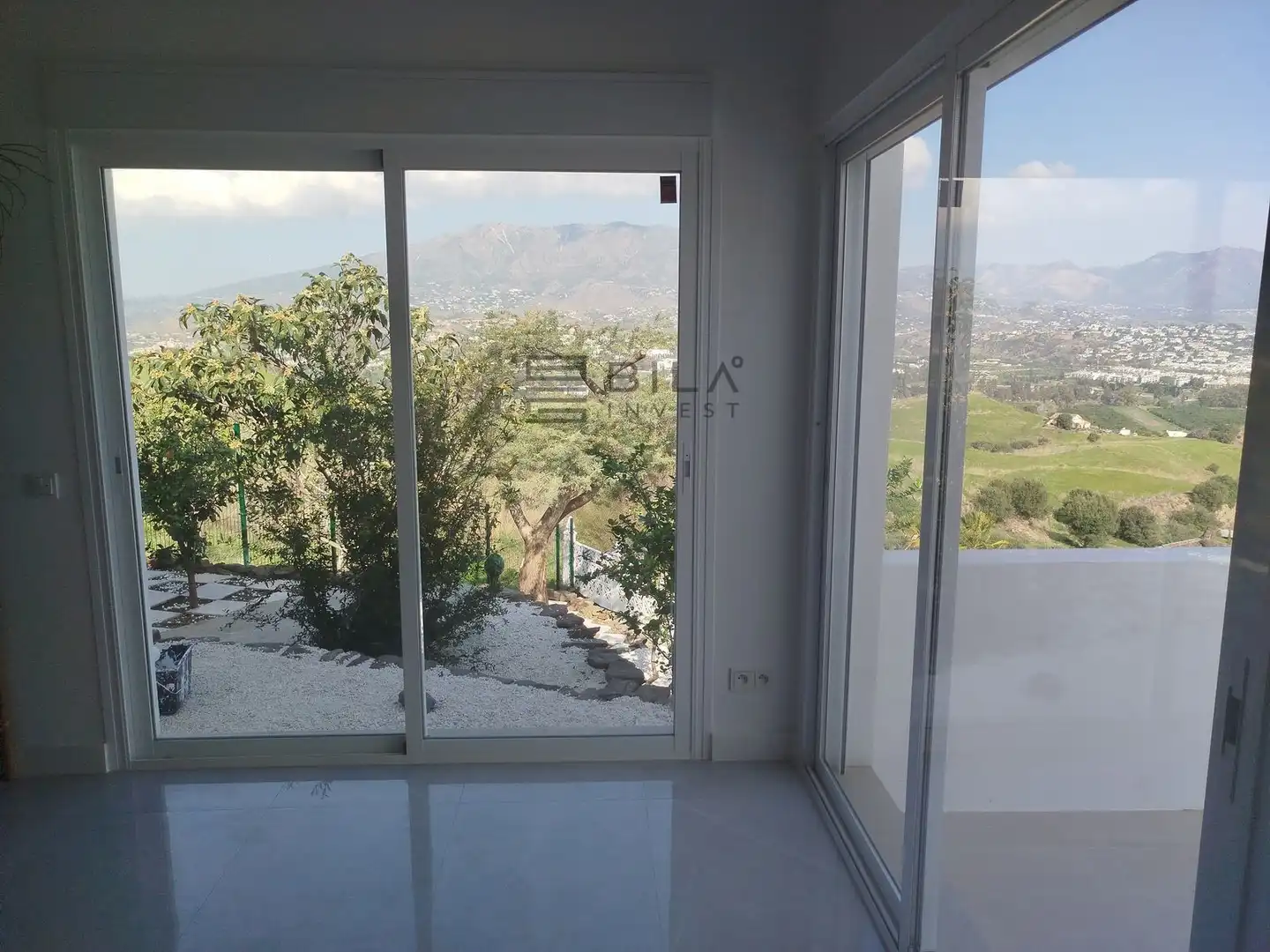 Chalet con piscina en venta en Cerros del Aguila, imagen 33