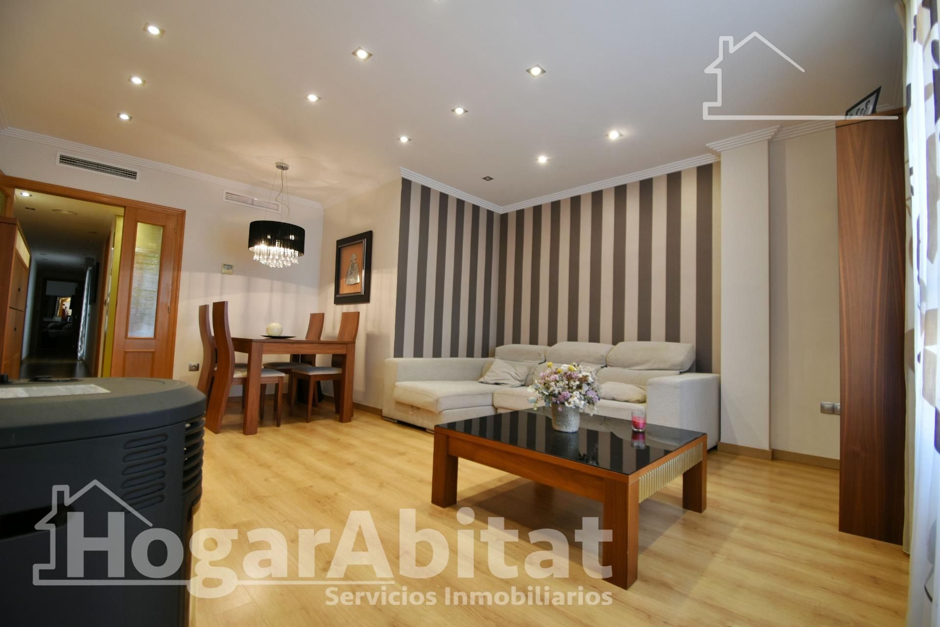 Sala d'estar de Pis en venda en Algemesí amb Aire condicionat, Terrassa i Traster