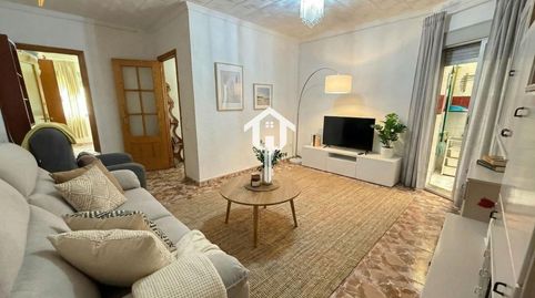 ENTRESUELO LISTO PARA VIVIR EN CAMPOAMOR DE ALICANTE 92M2, 3 DORMITORIOS Y PATIO PRIVADO