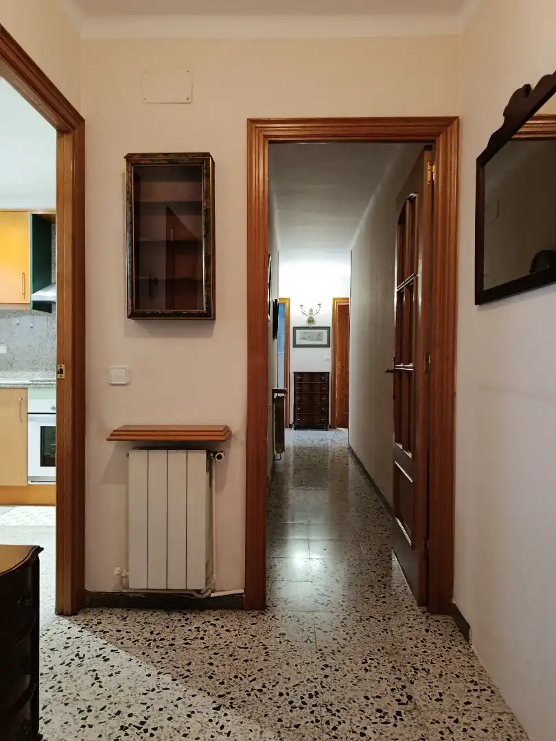 Piso en venta en Girona con Aire acondicionado, Calefacción y Jardín privado