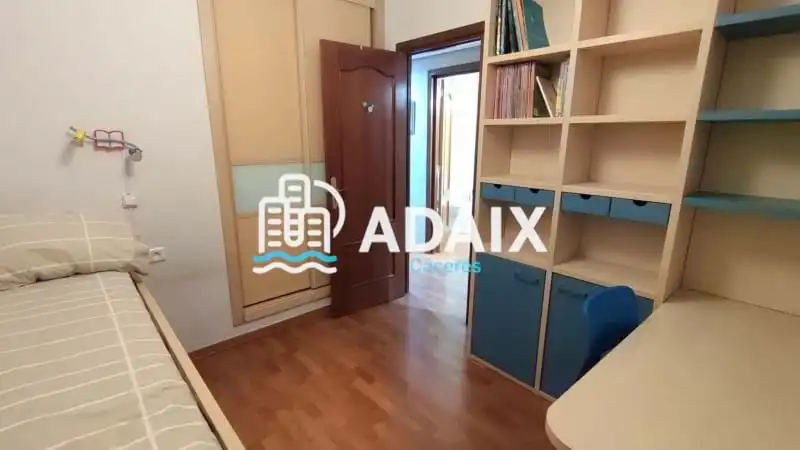 Bedroom of Flat for rent in Cáceres  with Air Conditioner, Heating and Terrace