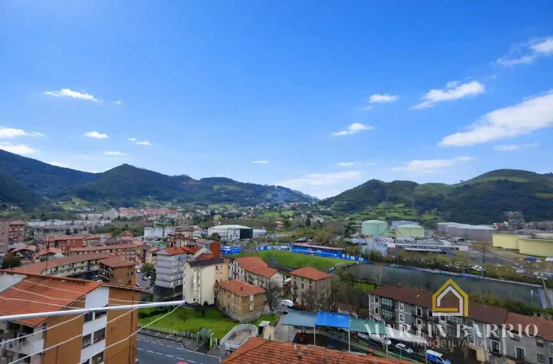 Vista exterior de Piso en venta en Muskiz con Calefacción, Trastero y Alarma
