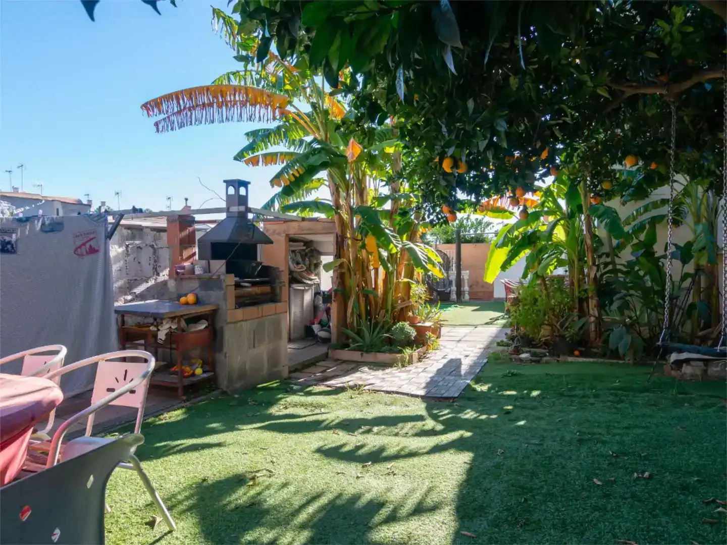 Jardí de Casa adosada en venda en Los Barrios