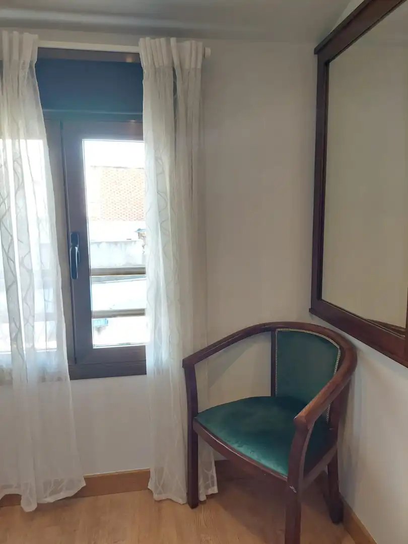 Habitación de Casa adosada en venta en Milagro con Aire acondicionado, Calefacción y Amueblado