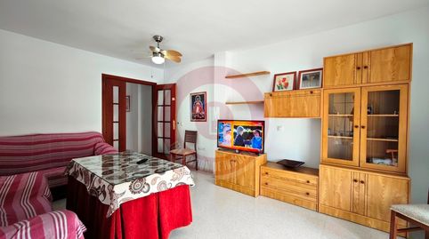 Foto 5 de Piso en venta en Calle Reñidero, 20, Centro Ciudad - El Carmen, Vélez-Málaga