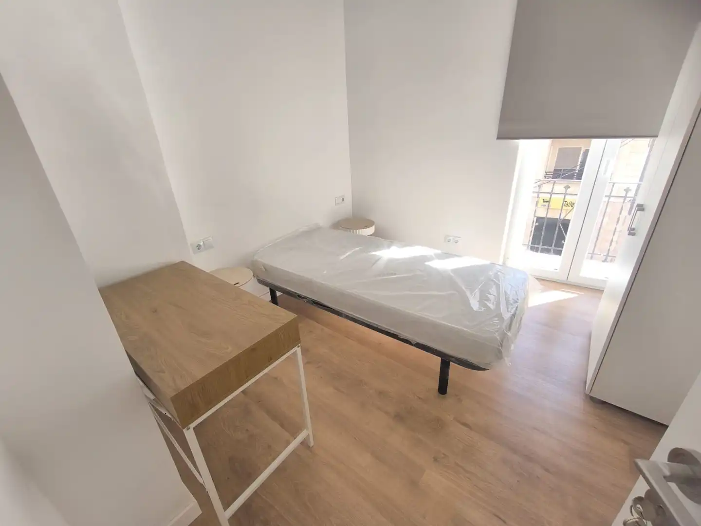 Bedroom of Flat for share in Centre - Zona Alta  