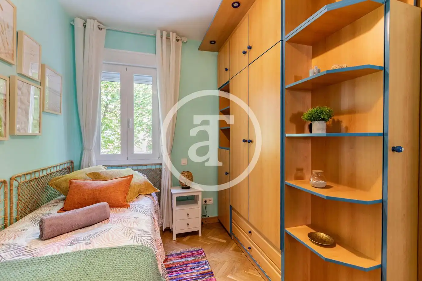 Bedroom of Flat for rent in Madrid  with Air Conditioner, Heating and Furnished