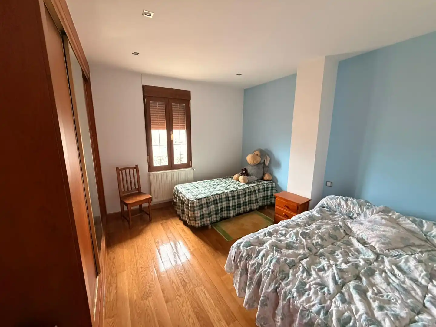 Habitación de Casa o chalet en venta en Cavia con Calefacción y Jardín privado