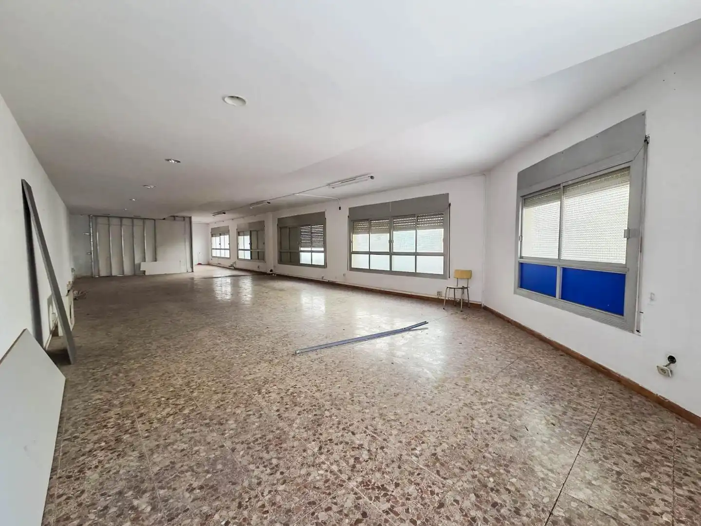 Local commercial à louer à Centre - Eixample – Can Llobet, imagen 2