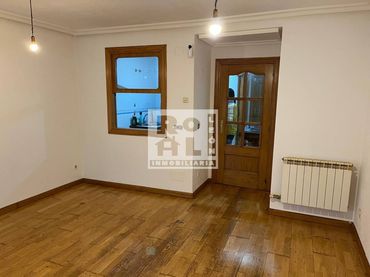 Mini appartamento con balcone in vendita a Calle Cardiles