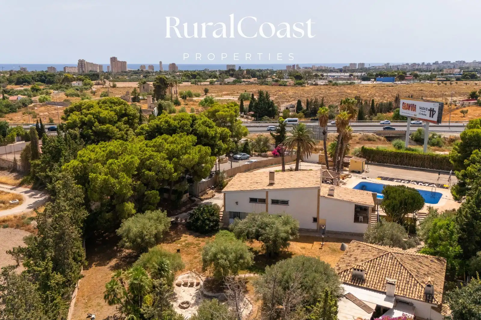 Villa con piscina in vendita a CALLE RIU VINALOPÓ, imagen 11