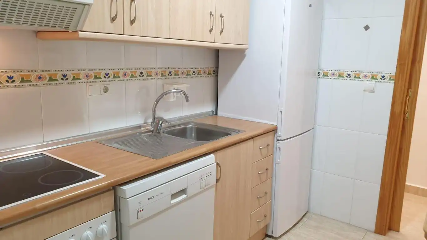 Cocina de Planta baja en venta en Orihuela con Aire acondicionado, Calefacción y Jardín privado
