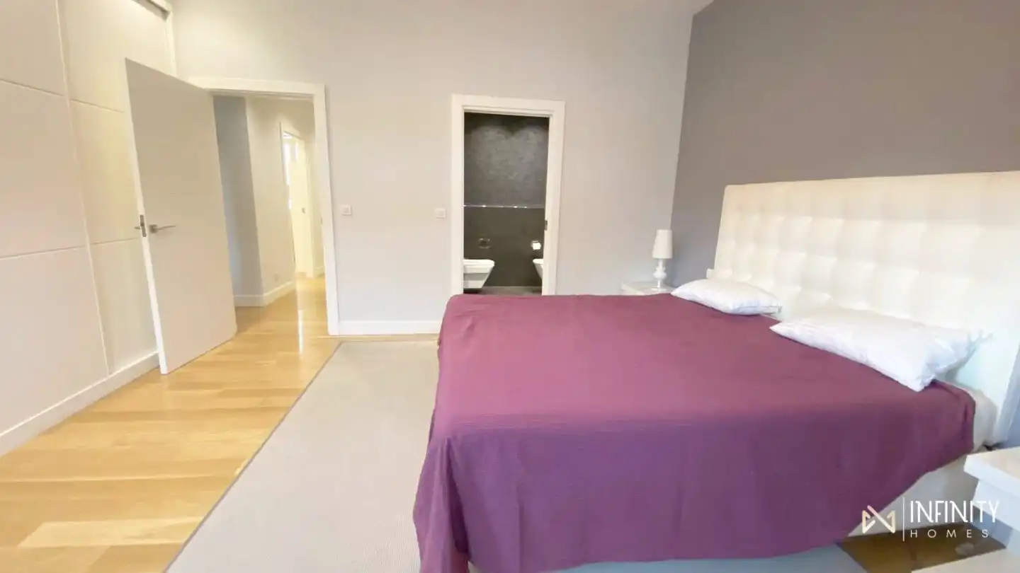 Habitación de Piso de alquiler en Bilbao  con Calefacción, Terraza y Balcón