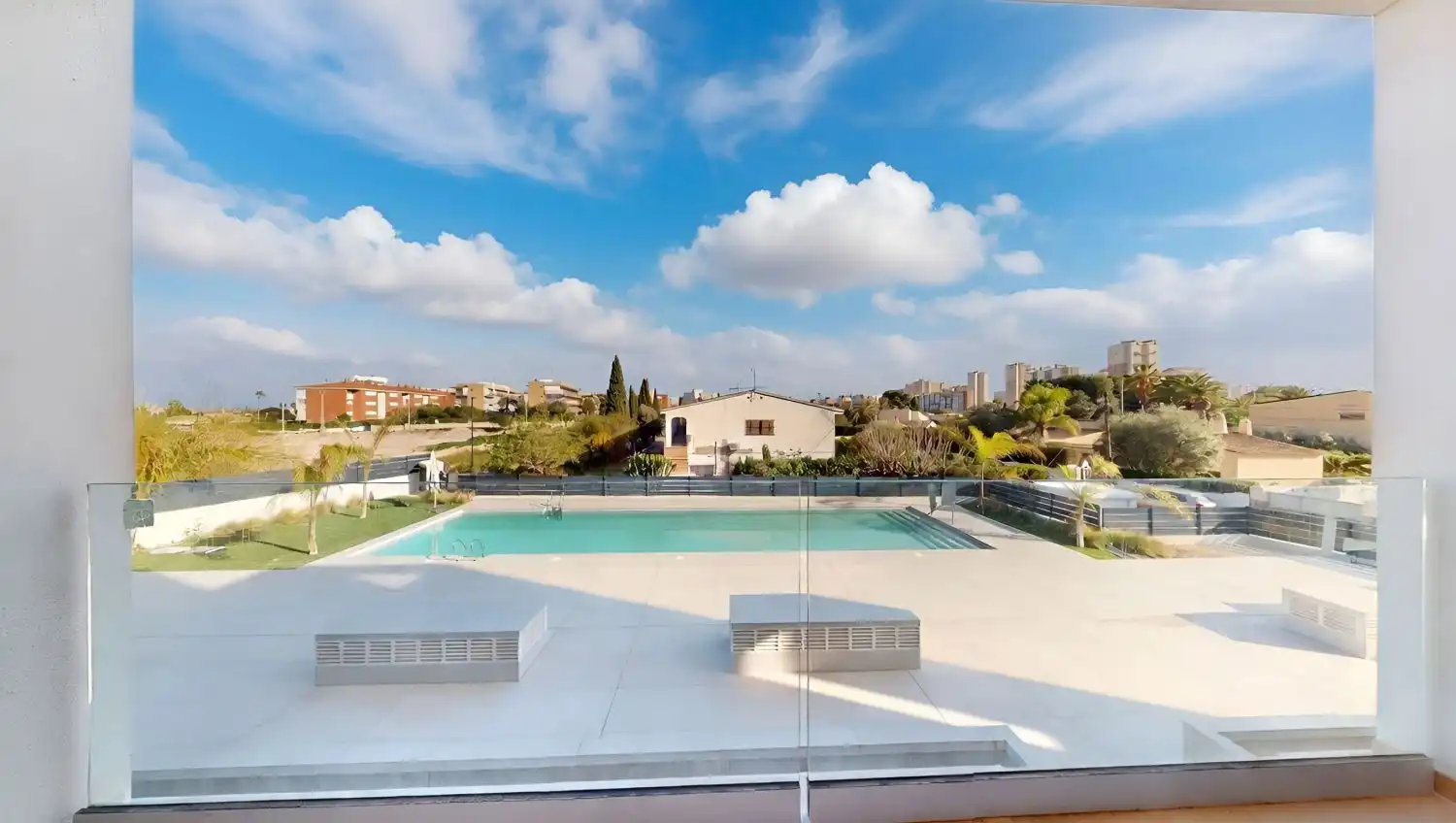 Piscina de Piso en venta en El Campello con Aire acondicionado, Calefacción y Terraza
