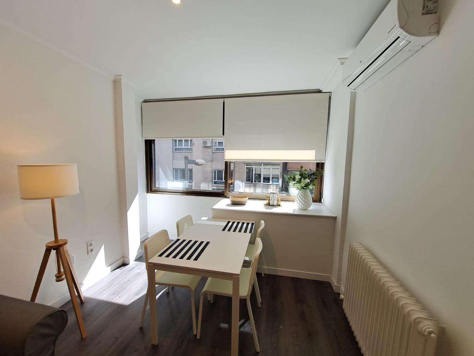 Flat to rent in Calle Recogidas, Centro - Sagrario , Centro