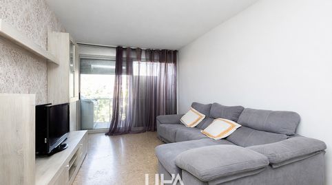 Foto 4 de Piso en venta en Carretera del Prat, Vilamarina, Viladecans