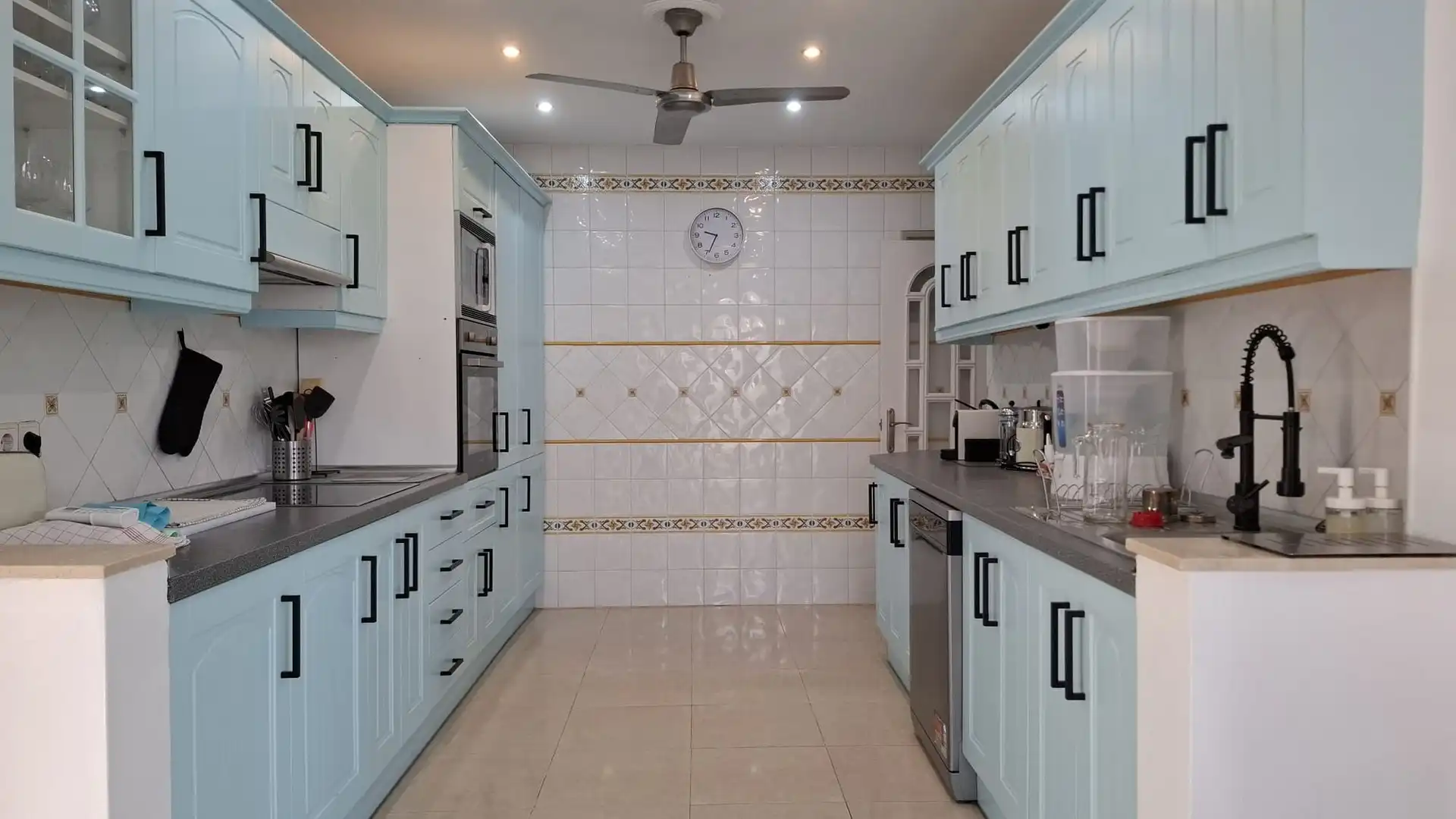 Cocina de Casa o chalet de alquiler en Fuengirola con Terraza, Amueblado y Balcón