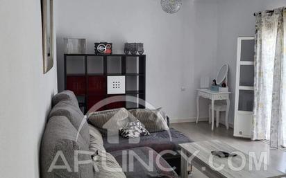 Living room of Duplex for sale in Chiclana de la Frontera  with Terrace and Storage room