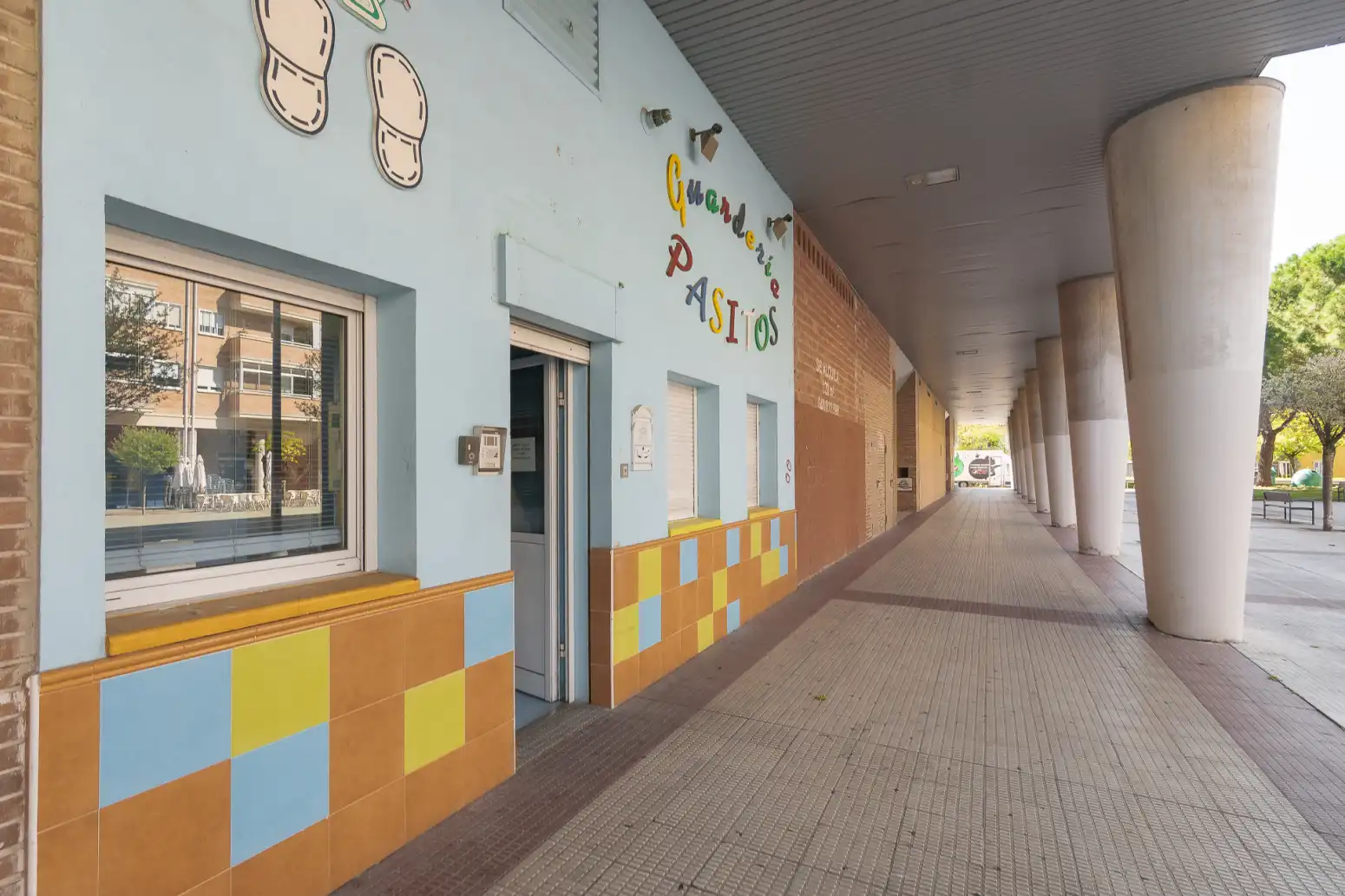 Geschaftsraum zum Verkauf in Pamplona-Iruña - Paseo Federico Soto, 6, Chantrea