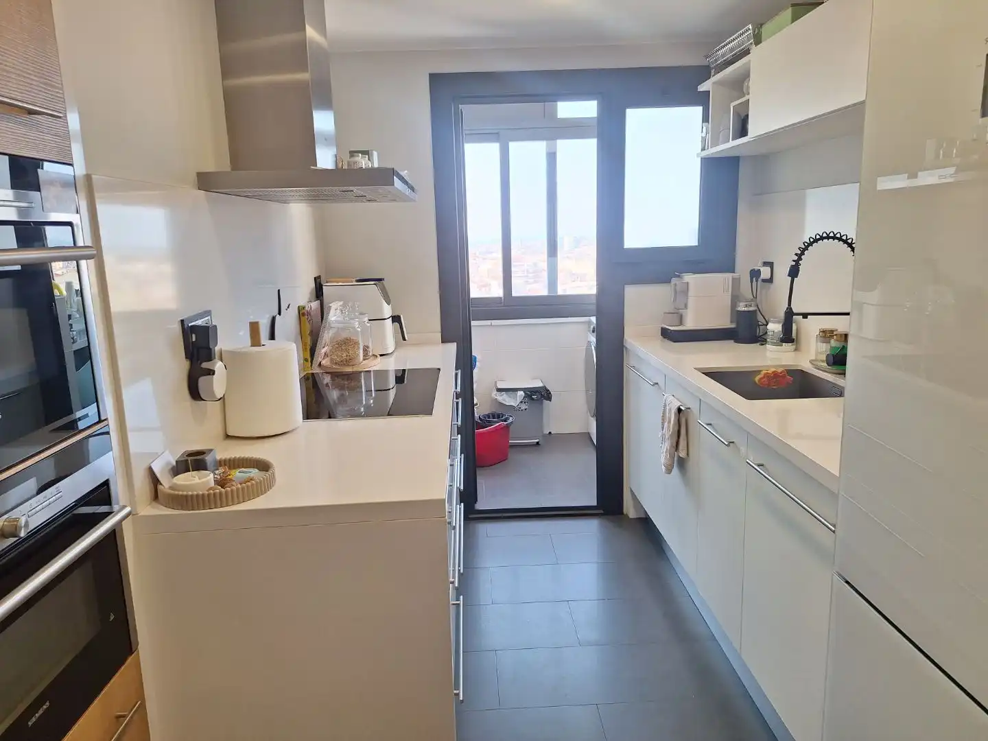 Kitchen of Flat for sale in Terrassa  with Balcony