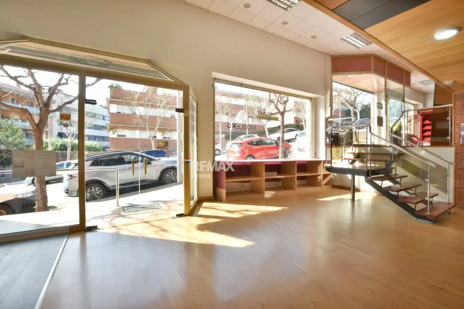 Local comercial en venda a Calle CL CARLES BUIGAS, imagen 6