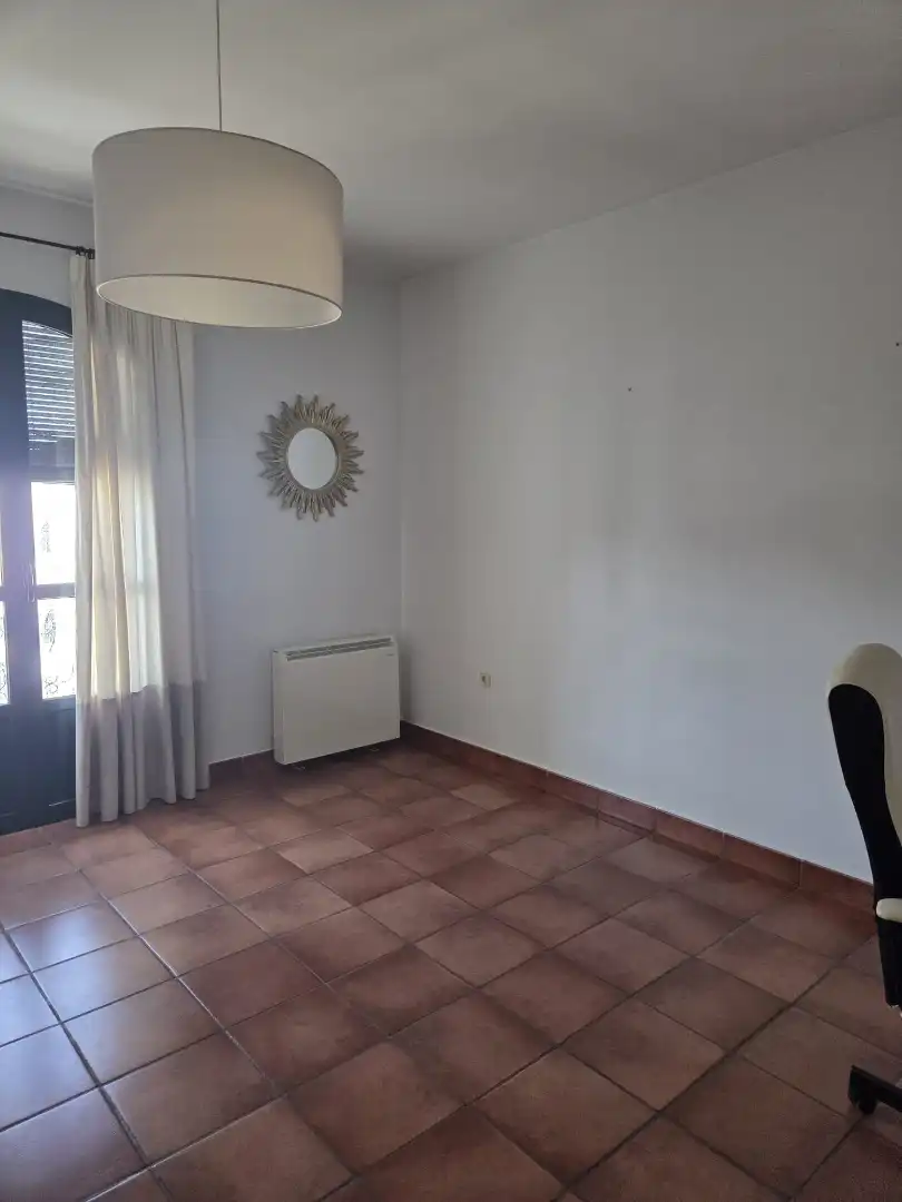 Flat for rent in Olivenza  with Air Conditioner, Heating and Furnished